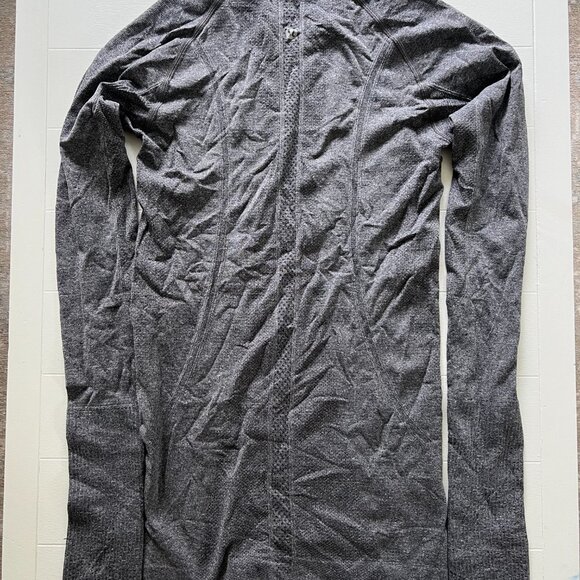 Lululemon Long Sleeve T - Picture 2 of 2